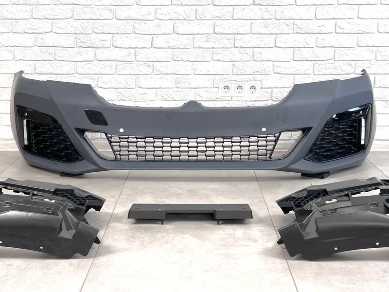 Комплект рестайлинга передней части M paket 2020+ для BMW 5 G30 G31 2016-2020 456 фото