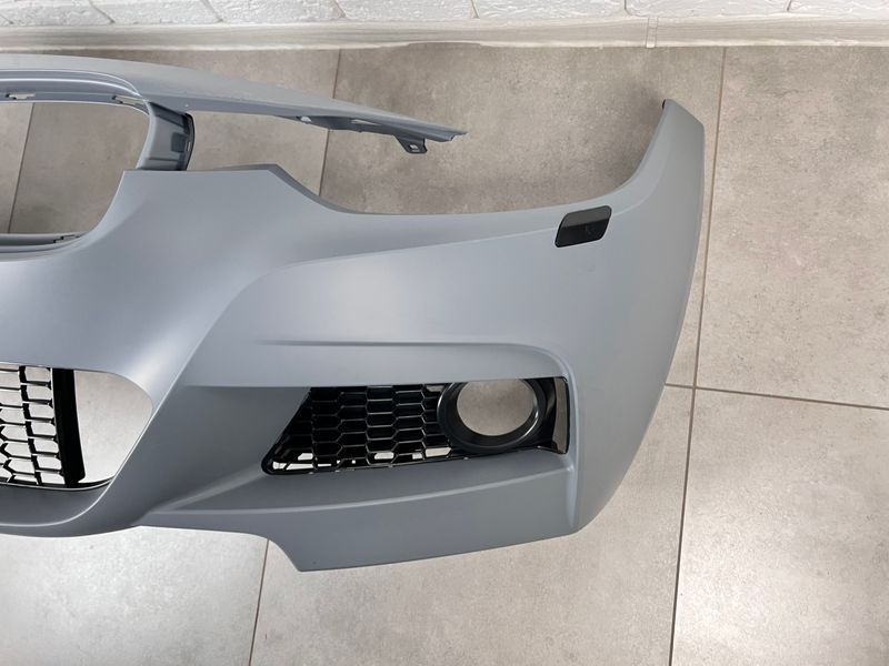 Передний бампер M Paket BMW 3 Series F30 F31 2012-2018 (под омыватели / без отверстий под парктроники) 328 фото