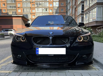 BMW E60 губа на М бампер БМВ Е60 Е61 накладка на передний М5 стиль бампер 364 фото