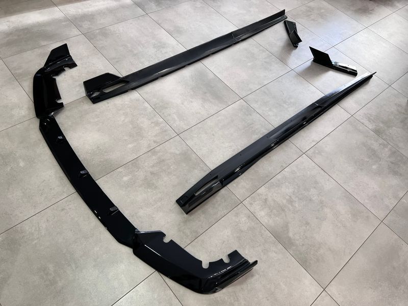 Комплект обвісу Губа накладки бампера леза порогів для BMW X5M F95 2019-2022 1038 фото
