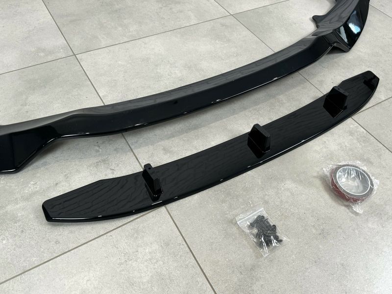 Губа переднего бампера Paradigma M-Perfomance для BMW X5 F15 2013-2018, цвет черный глянец 911 фото