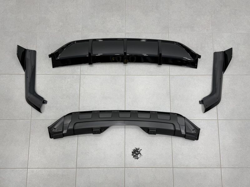 Дифузор накладка заднього бампера Paradigma M-Performance для BMW X5 F15 2013-2018, чорний глянець 912 фото