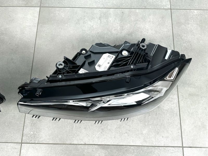 Оригінал Фари Adaptive LED LCI рестайлінг для BMW 3 series G20 G21 2022+ 2шт. комплектні з блоками 659 фото