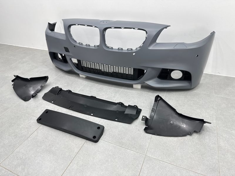 Комплект обвісу M paket рестайлінг 2013+ для BMW 5 series F10 2010-2016 (передній/задній бампер, пороги) 113 фото