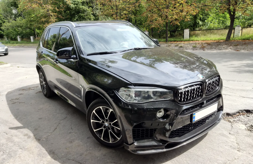 Реснички на BMW X5 F15 / X6 F16 черный глянец 348 фото