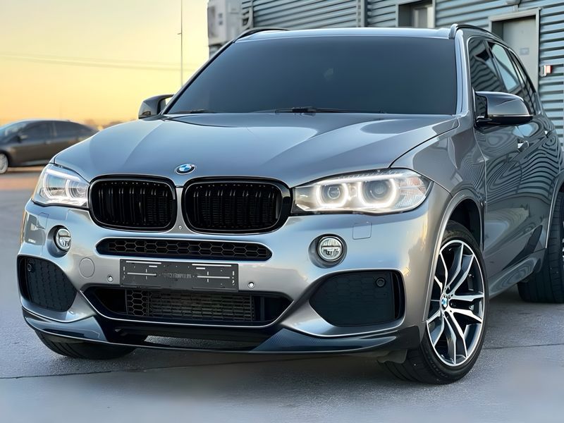 Комплект обвісу M-Perfomance для BMW X5 F15 2013-2018 ЧОРНИЙ ГЛЯНЕЦЬ 357 фото