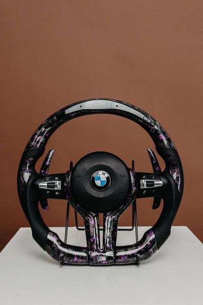 Топове Кермо BMW M Кований карбон + Led екран F-Series руль Колір: Синій Фіолетовий Червоний Зелений 781 фото
