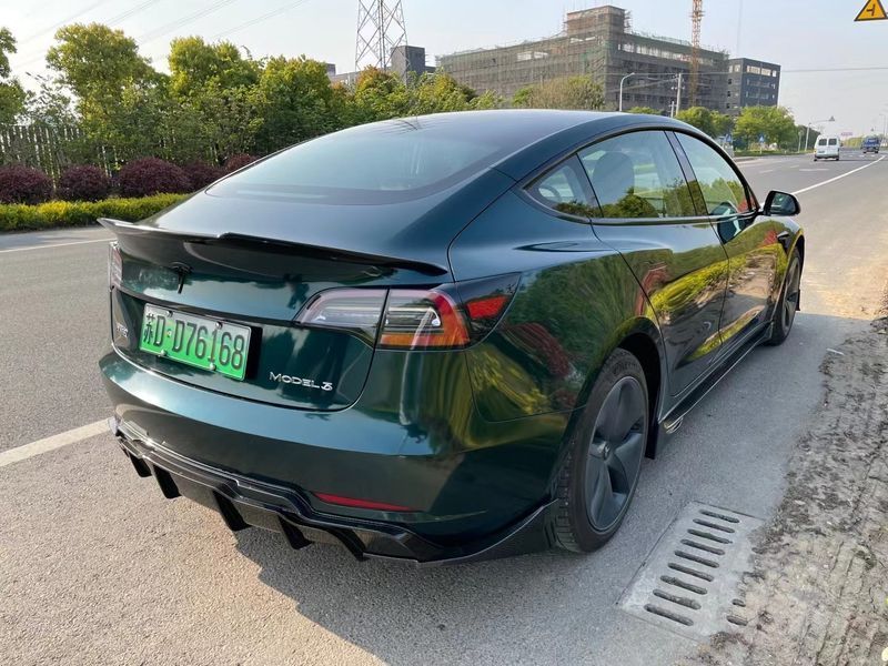 Спойлер багажника Грубий Tesla model 3 стиль М4 501 фото